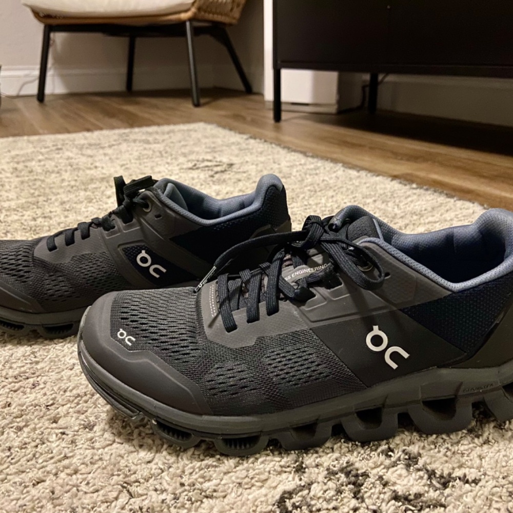 women’s oncloud 9.5